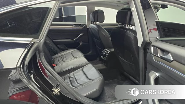 Volkswagen Arteon 2019 Черный из Кореи, фото 2