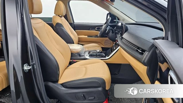Kia Carnival 4th generation 2020 Серый из Кореи, фото 2