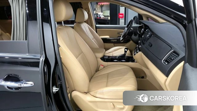 Kia The New Carnival 2020 Черный из Кореи, фото 2