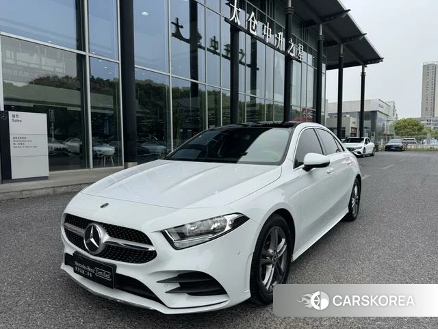 Mercedes-Benz Class A 2021 Белый из Китая, фото 2