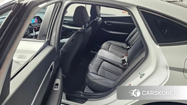 Hyundai Sonata (DN8) 2022 Белый из Кореи, фото 2