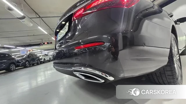 Mercedes-Benz E-Class W213 2023 Серый из Кореи, фото 2