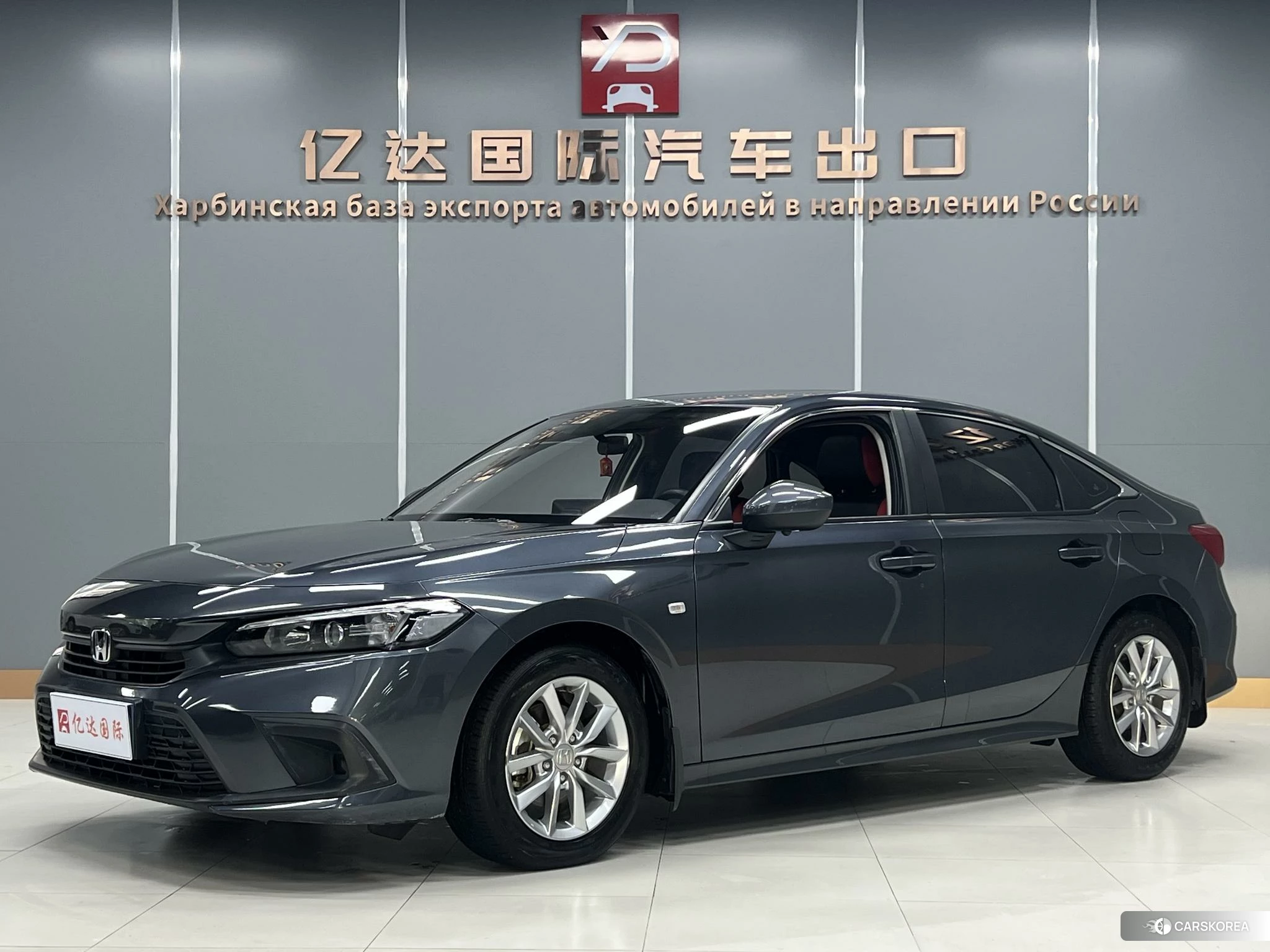 Honda Civic 2021 Темно-серый из Китая, фото 2
