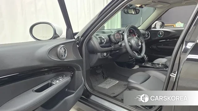 Mini Cooper Clubman 2020 Черный из Кореи, фото 2