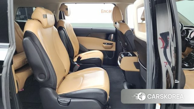 Kia Carnival 4th generation 2020 Черный из Кореи, фото 2