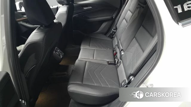 BMW 2 Series Active Tourer (U06) 2022 Белый из Кореи, фото 2