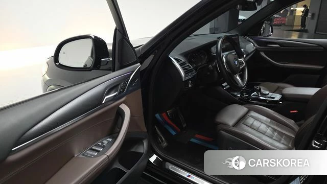 BMW X3 (G01) 2022 Черный из Кореи, фото 2