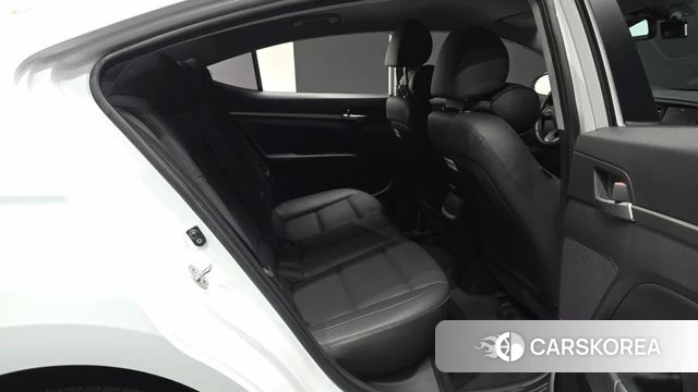 Hyundai The New Avante AD 2019 Белый из Кореи, фото 2