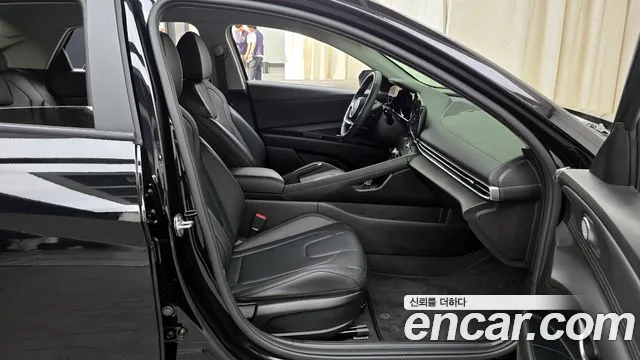 Hyundai Avante (CN7) 2021 Черный из Кореи, фото 2