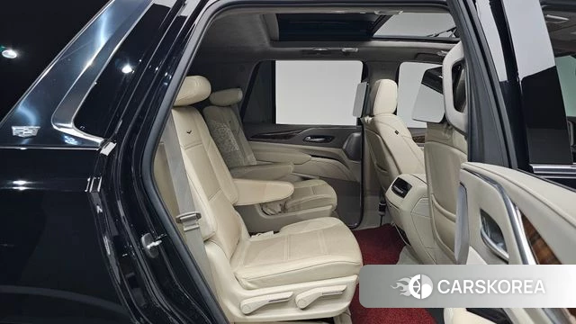 Cadillac Escalade 5th Generation 2022 Черный из Кореи, фото 2