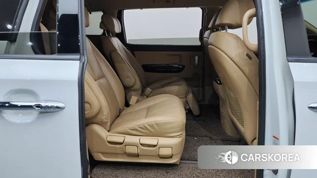 Kia The New Carnival 2018 Белый из Кореи, фото 2