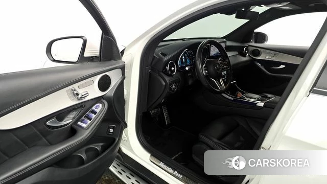 Mercedes-Benz GLC-Class X253 2022 Белый из Кореи, фото 2