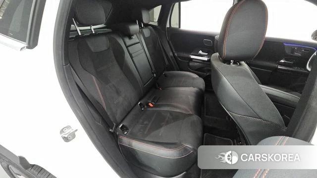 Mercedes-Benz EQA H243 2024 Белый из Кореи, фото 2