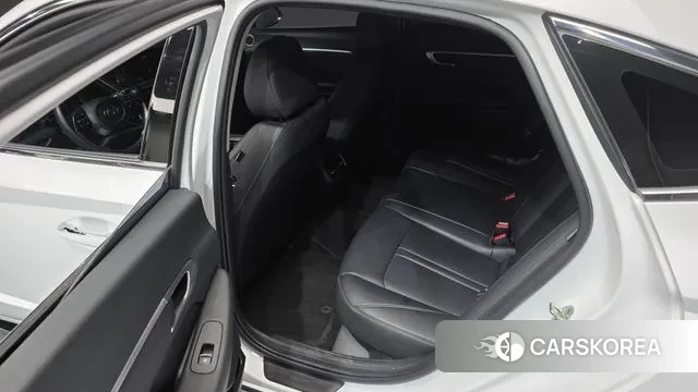 Hyundai Sonata (DN8) 2022 Белый из Кореи, фото 2