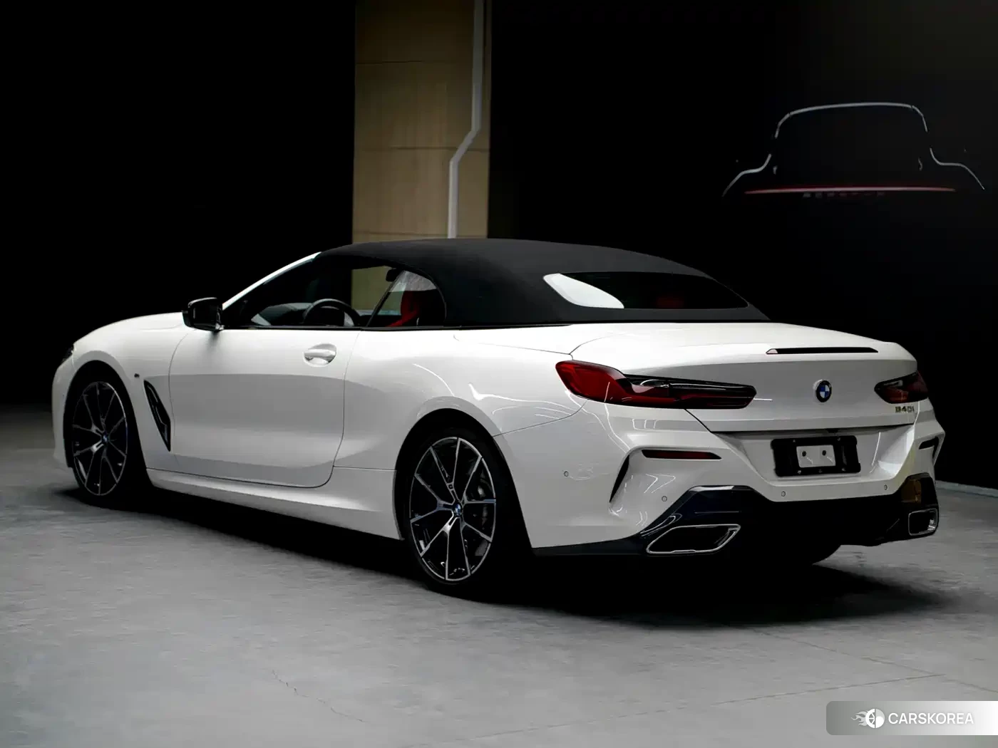 BMW 8 series 2023 Белый из Китая, фото 2
