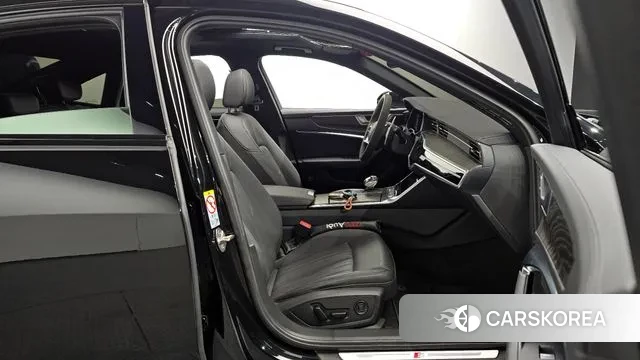 Audi A6 (C8) 2022 Черный из Кореи, фото 2