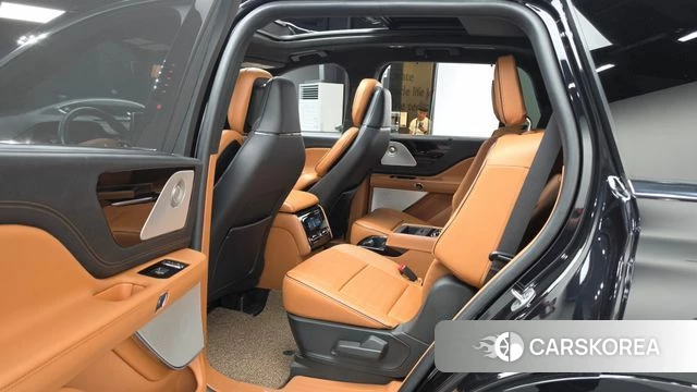 Lincoln Aviator 2nd generation 2021 Черный из Кореи, фото 2