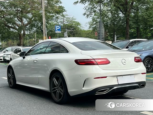 Mercedes-Benz E-class (imported) id 4220017 из Китая 2