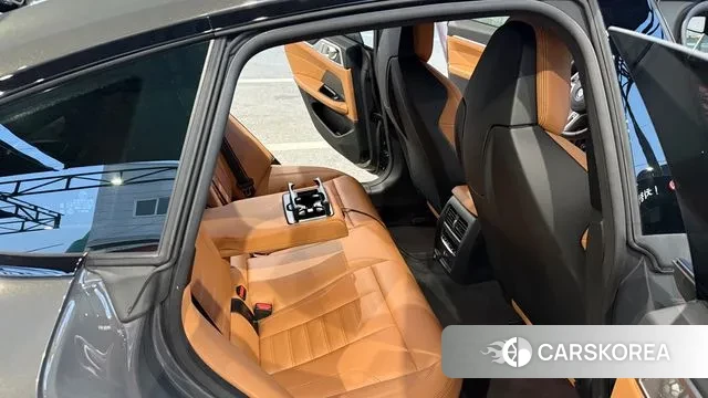BMW i4 2023 Серый из Кореи, фото 2
