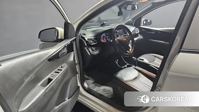 Chevrolet (GM Daewoo) The New Spark 2021 Жемчужный цвет из Кореи, фото 2