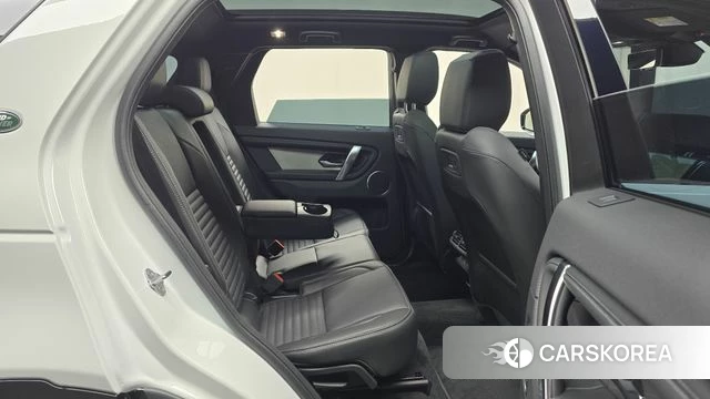 Land Rover Discovery Sports 2nd Generation 2025 Белый из Кореи, фото 2