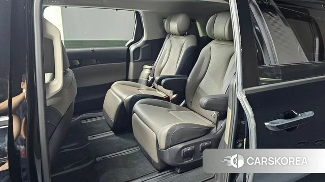 Kia The New Carnival 4th Generation 2023 Черный из Кореи, фото 2