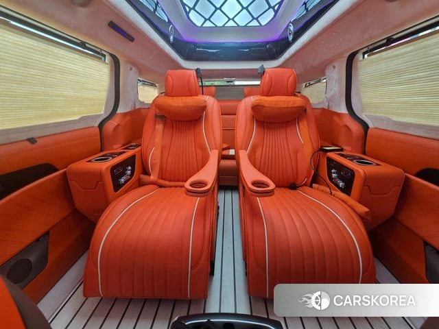 Kia The New Carnival 4th Generation 2025 Белый из Кореи, фото 2