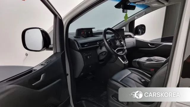 Hyundai Staria 2021 Белый из Кореи, фото 2