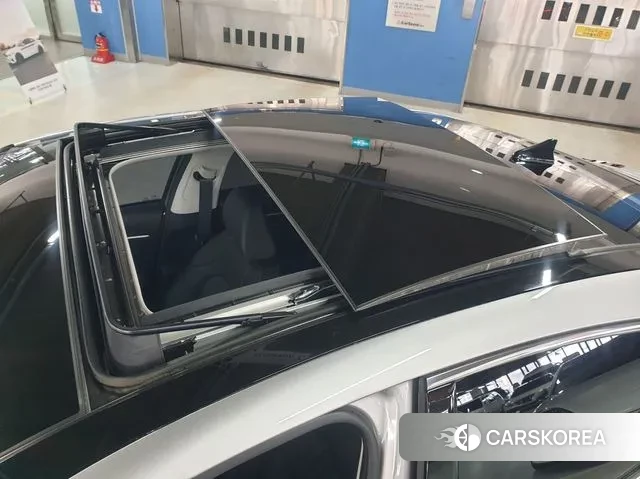 Hyundai Sonata (DN8) 2019 Серебристо-серый из Кореи, фото 2