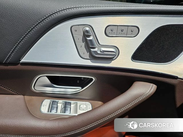 Mercedes-Benz GLE-Class W167 2021 Белый из Кореи, фото 2