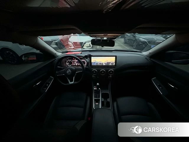 Nissan Xuan Yi 2024 Темно-серый из Китая, фото 2