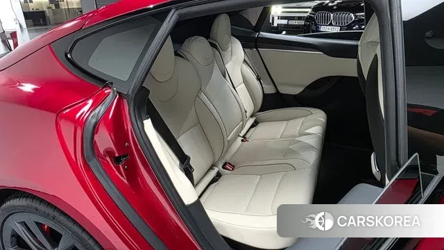 Tesla Model S 2023 Красный из Кореи, фото 2