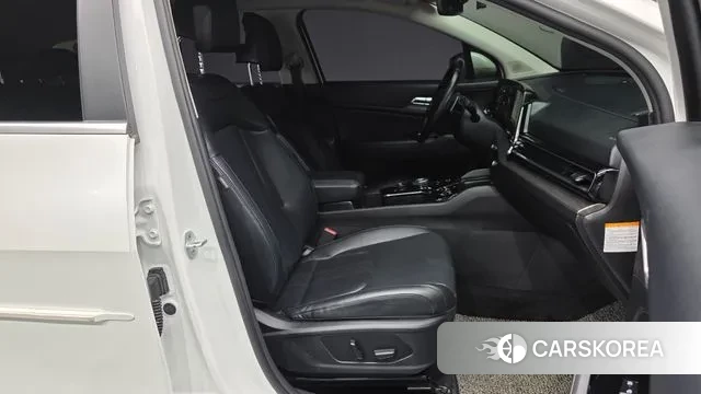 Kia Sportage 5th Generation Hybrid 2022 Белый из Кореи, фото 2