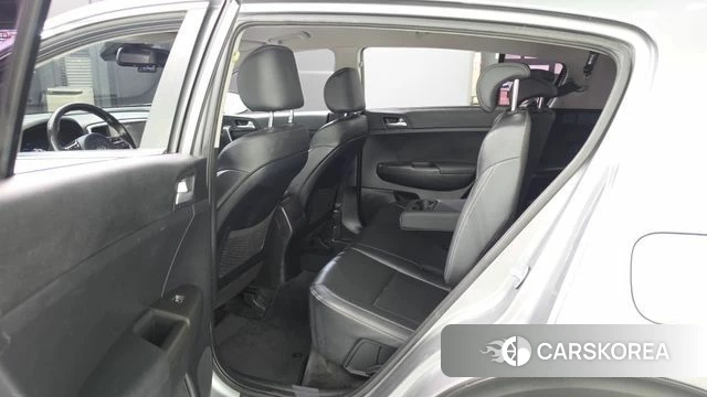 Kia Sportage The Bold 2019 Серебристо-серый из Кореи, фото 2