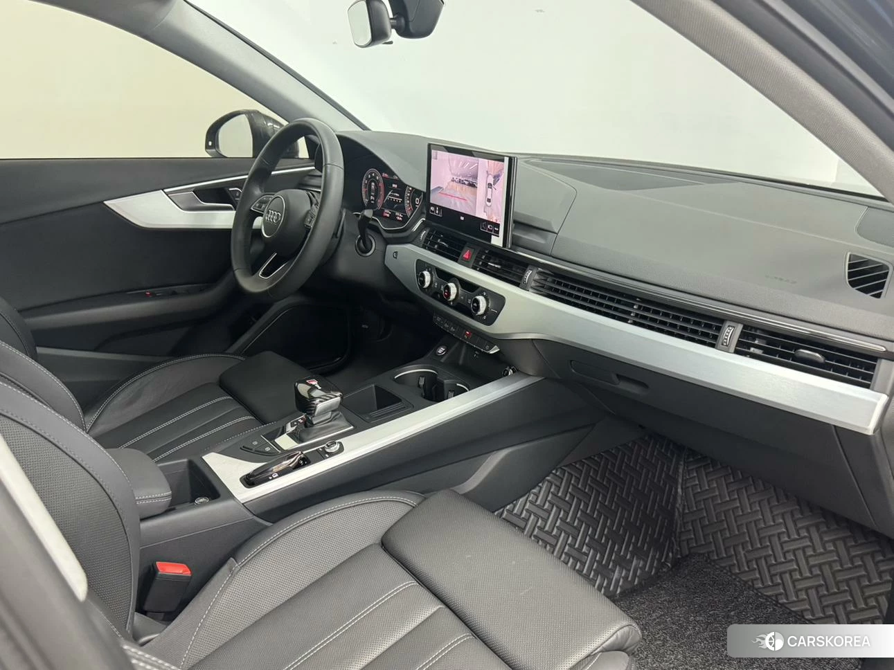 Audi A4L 2023 Темно-серый из Китая, фото 2