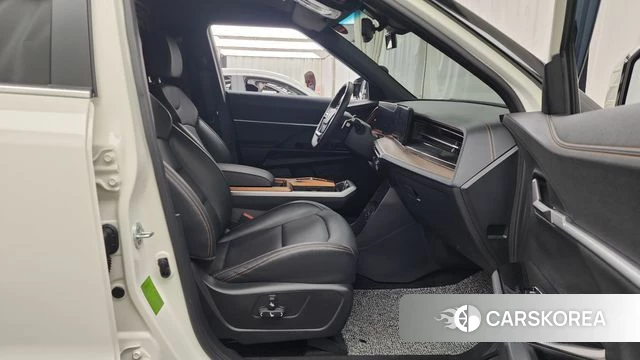 Ssangyong The New Torres 2024 Белый из Кореи, фото 2