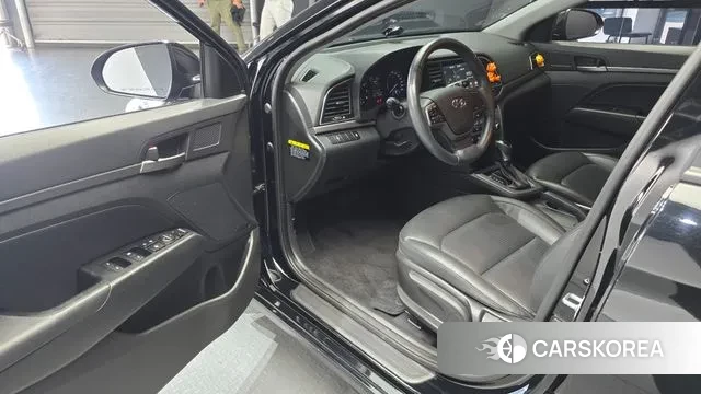 Hyundai Avante AD 2018 Черный из Кореи, фото 2