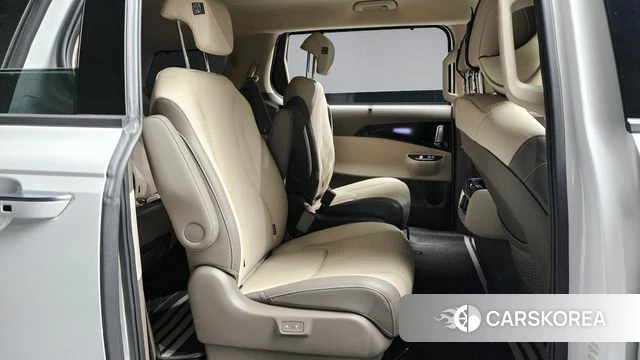 Kia Carnival 4th generation 2023 Белый из Кореи, фото 2