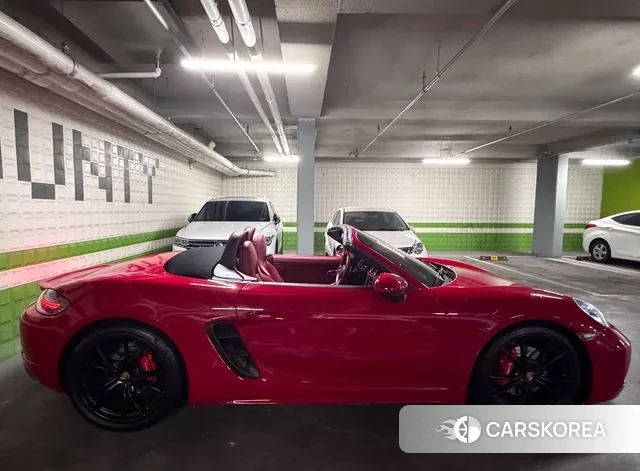 Porsche 718 Boxster 2019 Красный из Кореи, фото 2