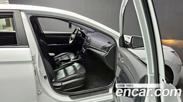 Hyundai The New Avante AD 2019 Белый из Кореи, фото 2