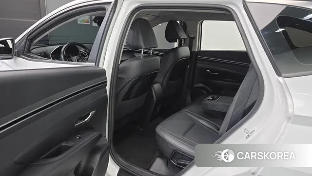 Hyundai Tucson (NX4) 2021 Белый из Кореи, фото 2