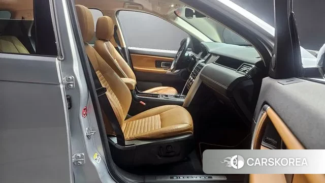 Land Rover Discovery Sports 2018 Серебряный из Кореи, фото 2
