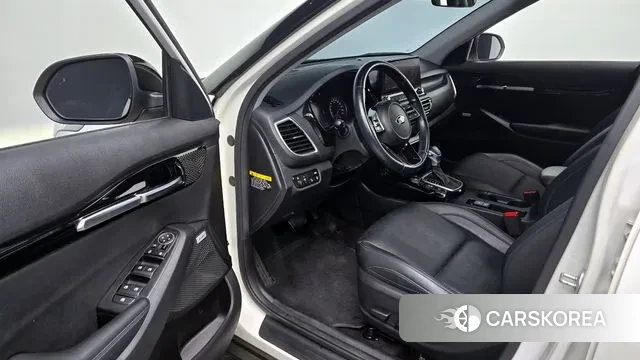 Kia Seltos 2019 Белый из Кореи, фото 2