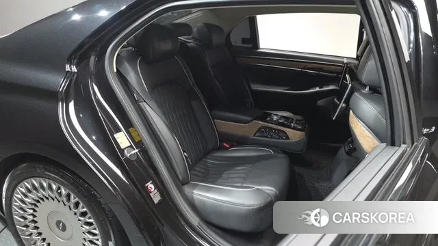 Genesis G90 2018 Черный из Кореи, фото 2