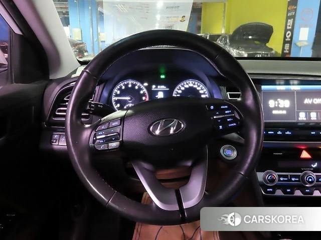 Hyundai The New Avante AD 2019 Белый из Кореи, фото 2