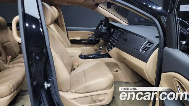 Kia The New Carnival id 2388409 из Кореи 2