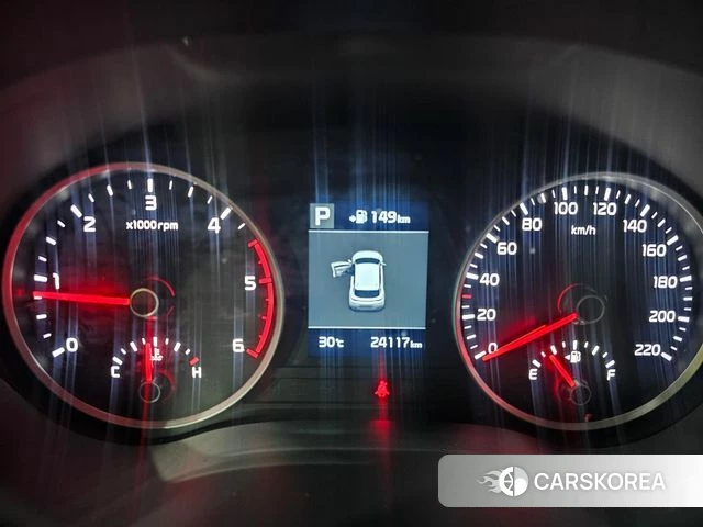 Kia Stonic 2018 Белый из Кореи, фото 2