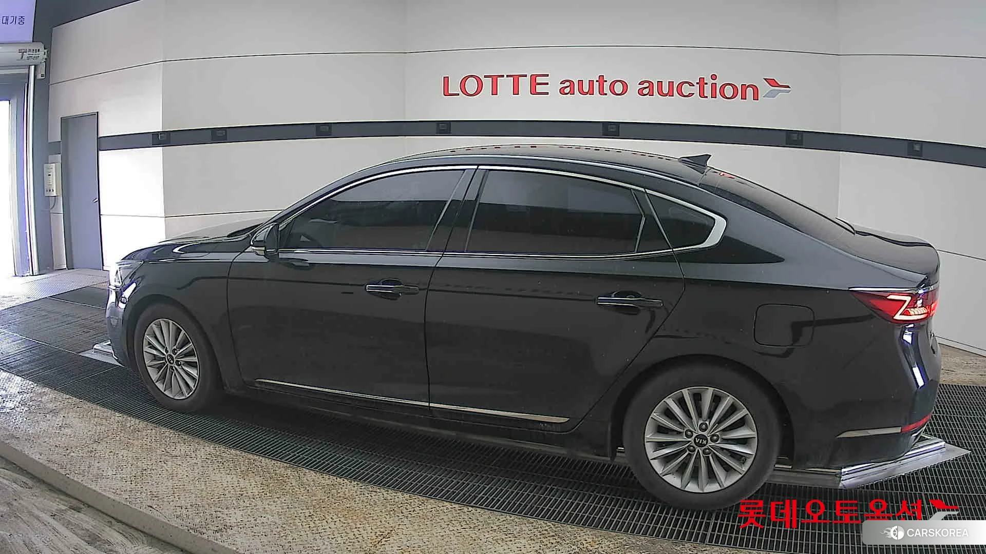 Kia K7 2018 Черный из Кореи, фото 2