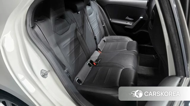 Mercedes-Benz A-Class W177 2020 Белый из Кореи, фото 2