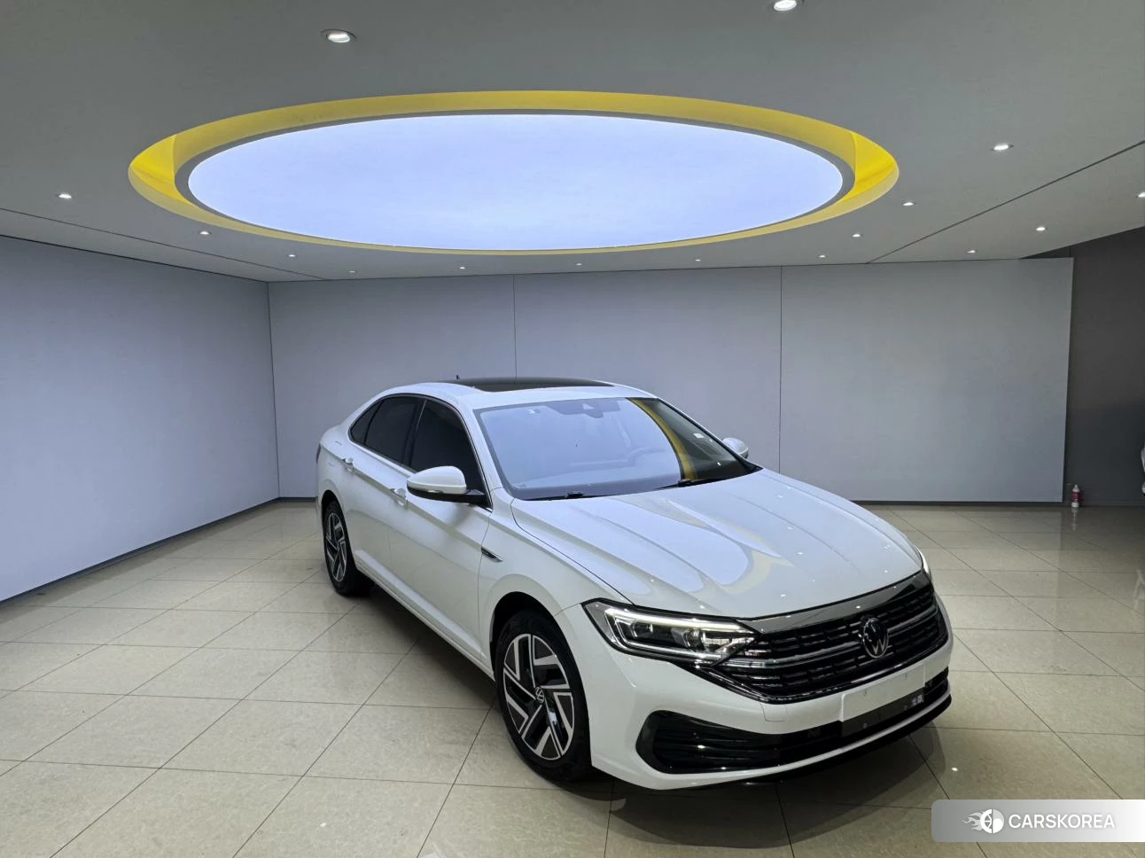Volkswagen Sagitar 2022 Белый из Китая, фото 2